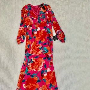 NWT Lulu’s Bright Pink Floral Maxi Gown size M